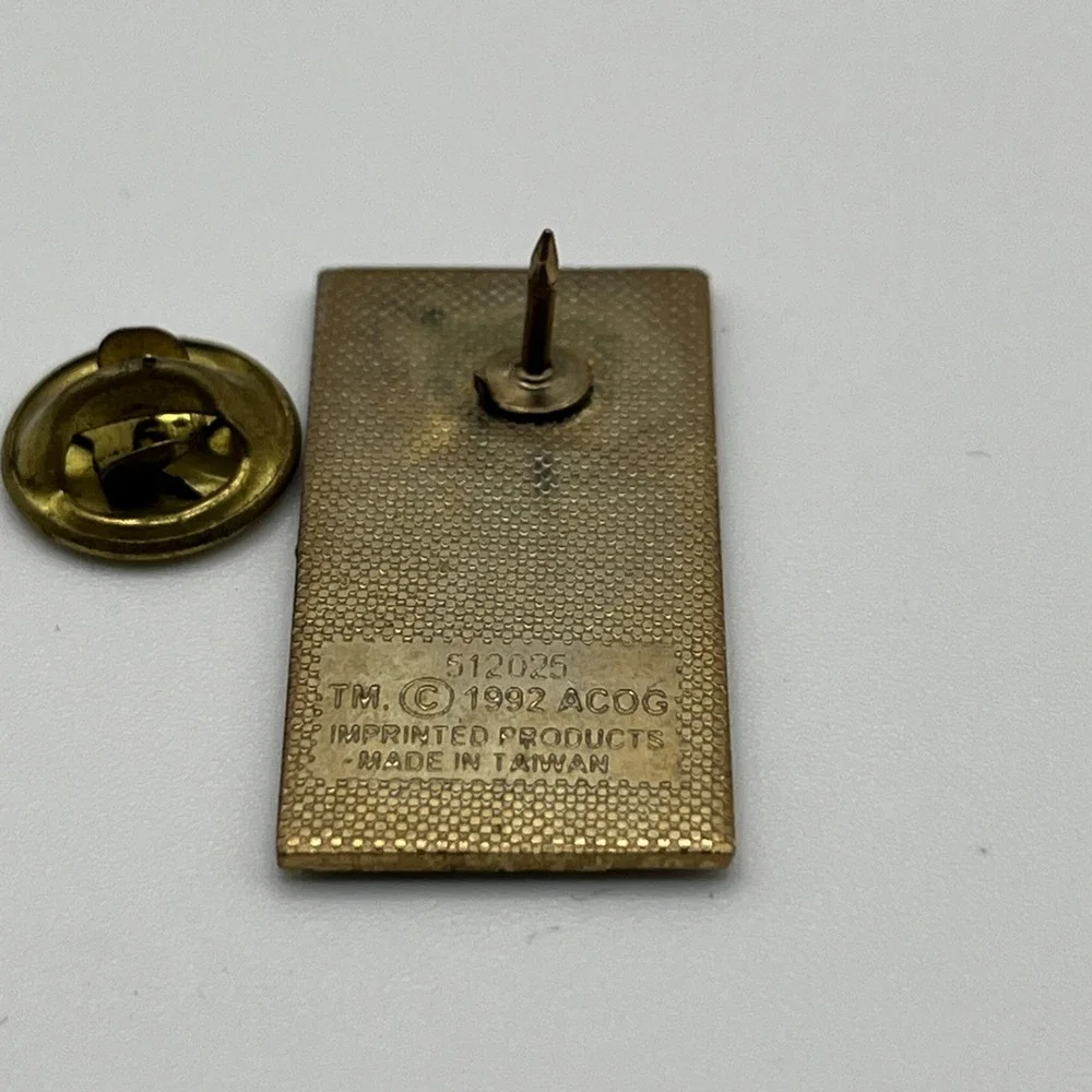 Vintage 1996 Atlanta Summer Olympics Broadcasting Company AOB Lapel‎ Hat Pin